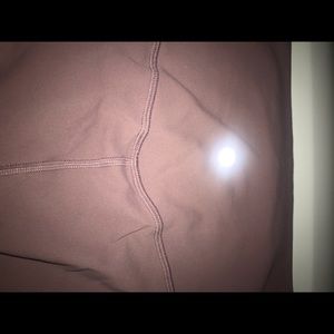 Align Lululemon crop 21 size 6 in mauve